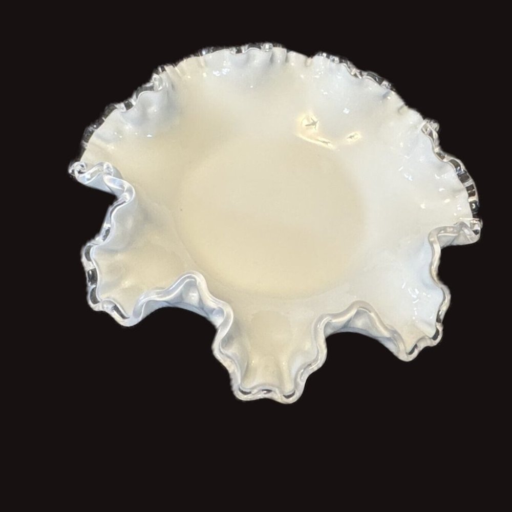 Vintage Fenton White Milk Glass Silvercrest Clear Ruffled Edges Bowl 7.5” 1970s